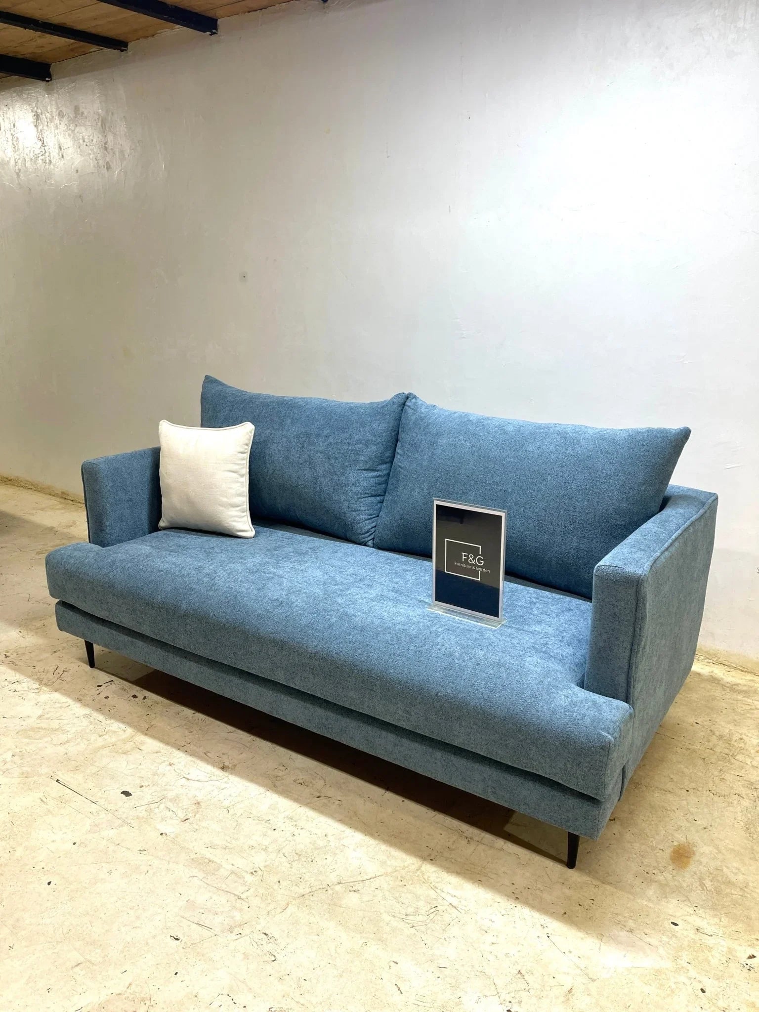 The Laroma Sofa - Furniture & Garden
