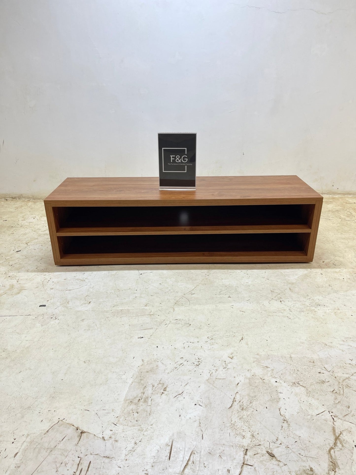 The Ornyx Tv Stand - Furniture & Garden