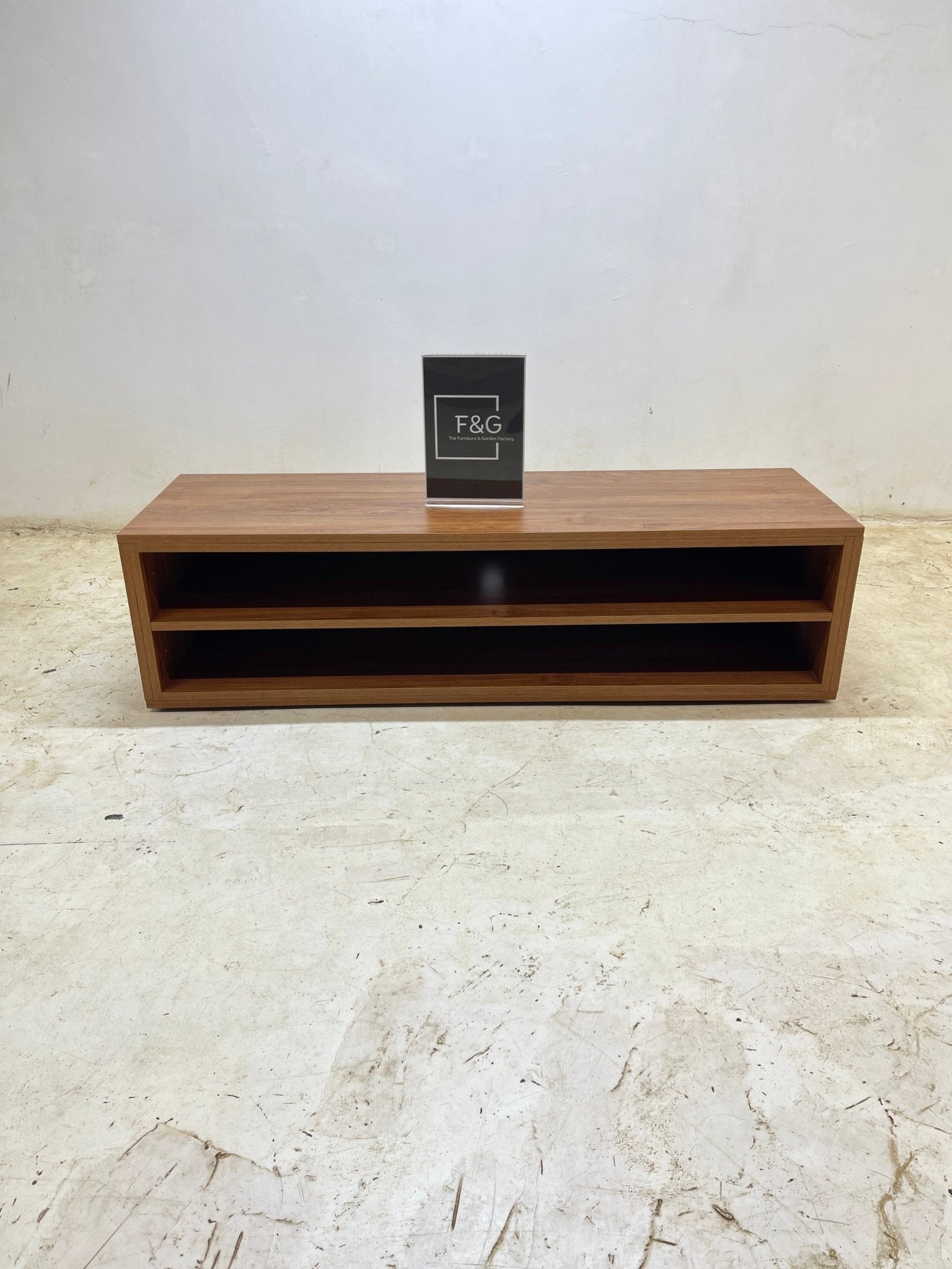 The Ornyx Tv Stand - Furniture & Garden
