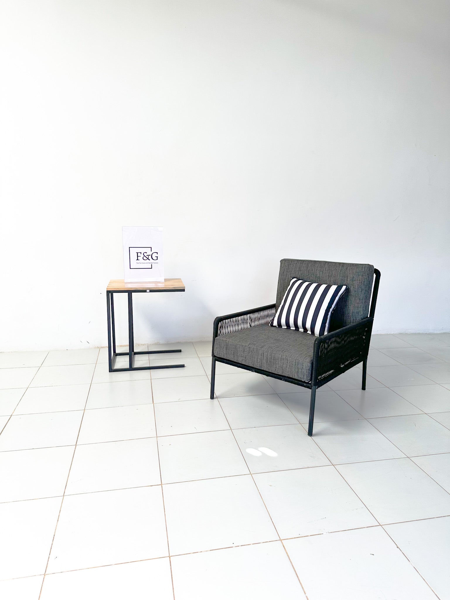The Paracord Bliss Seat - Furniture & Garden