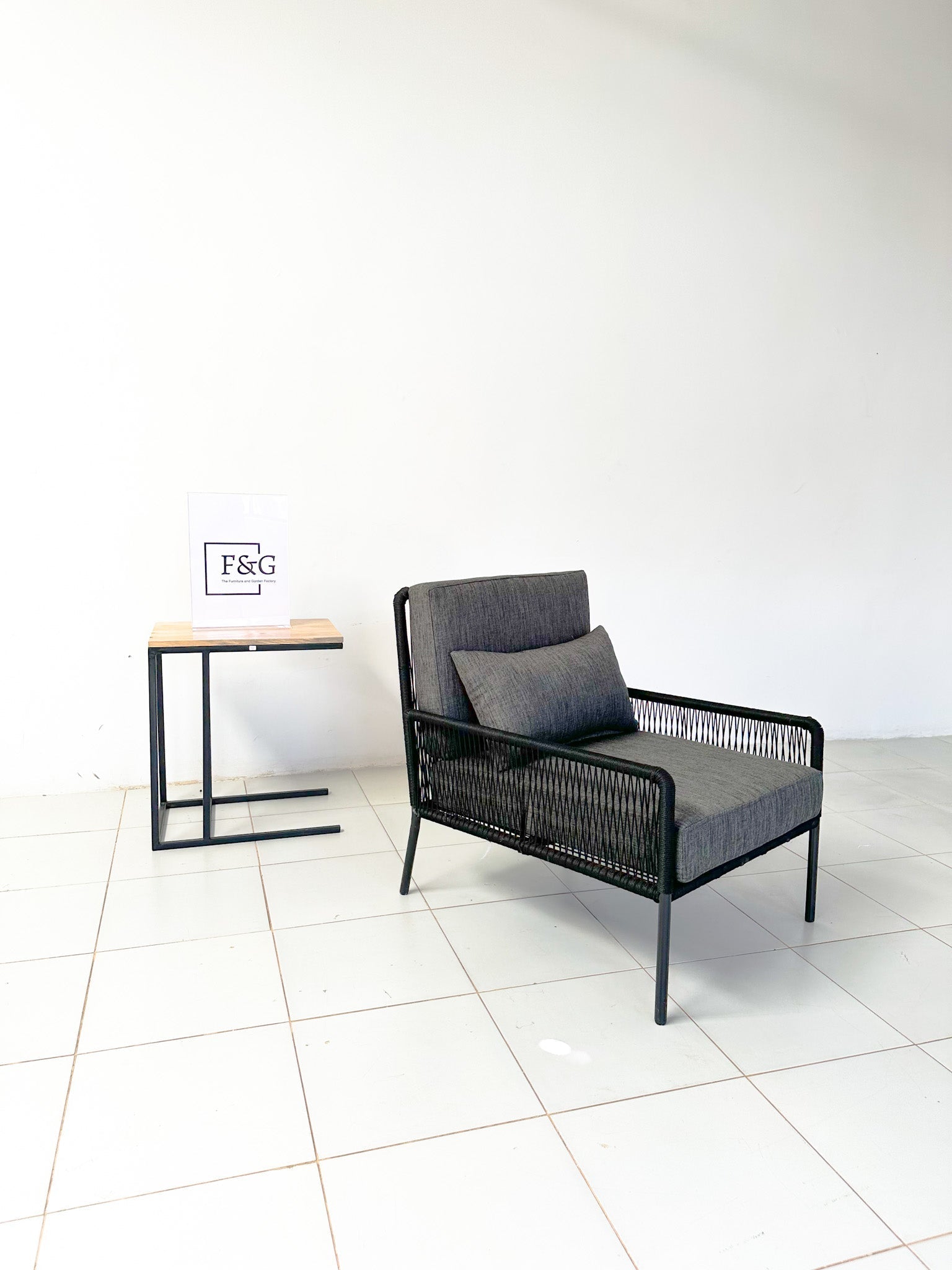 The Paracord Bliss Seat - Furniture & Garden