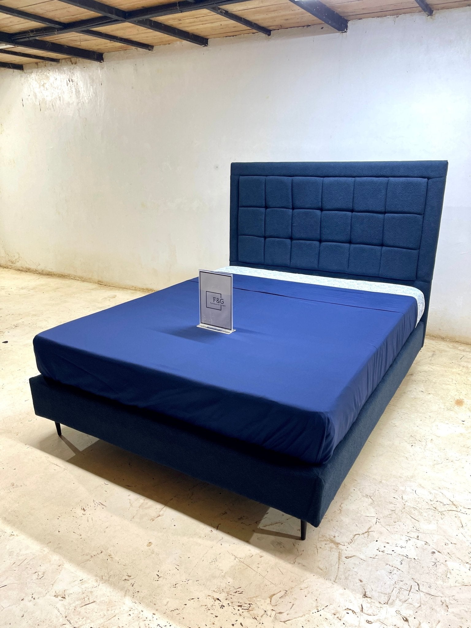 The Scarlet Haven Bed - Furniture & Garden