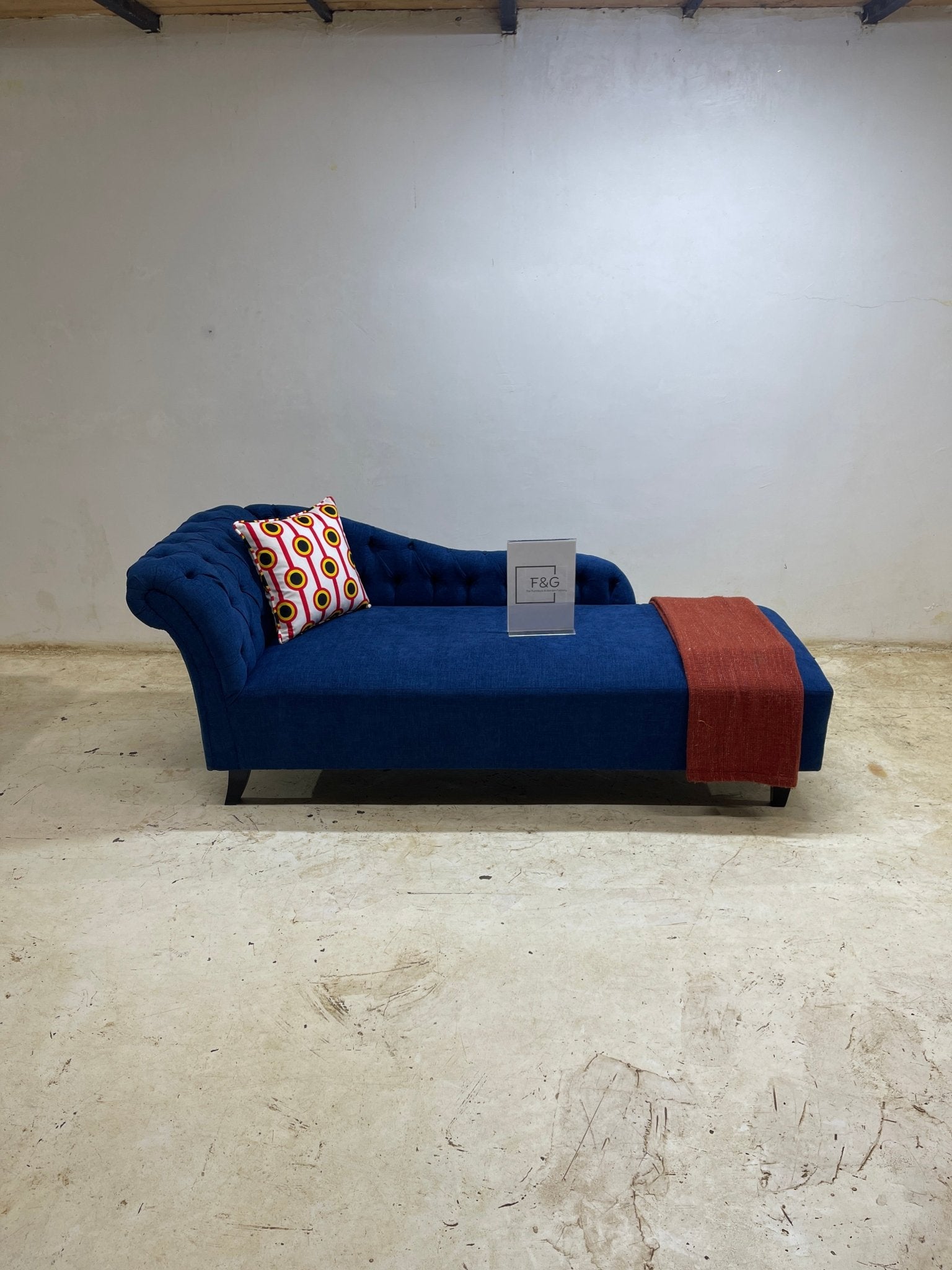 The Uriel Chaise Lounge - Furniture & Garden