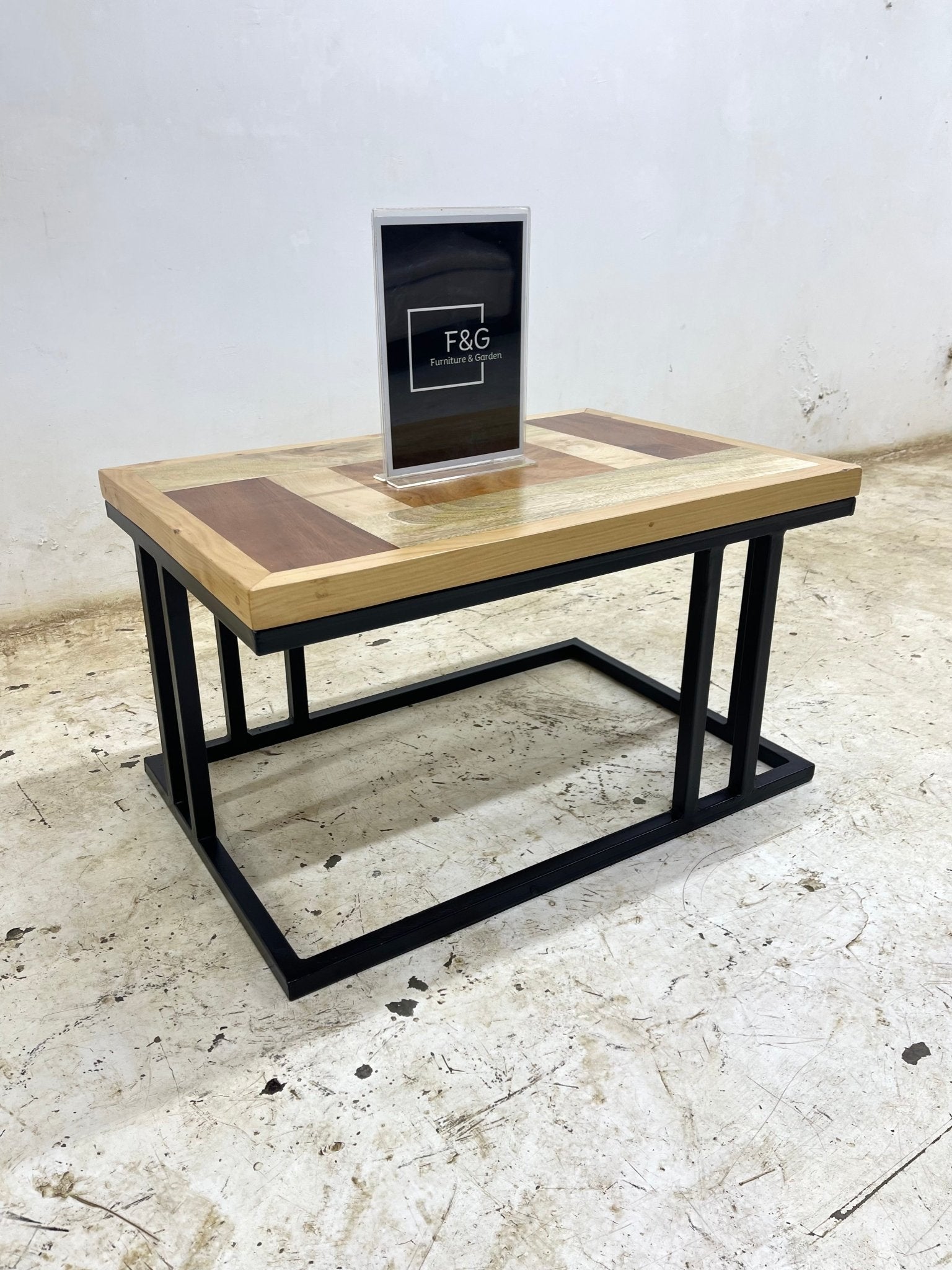 The Valdur Coffee Table - Furniture & Garden